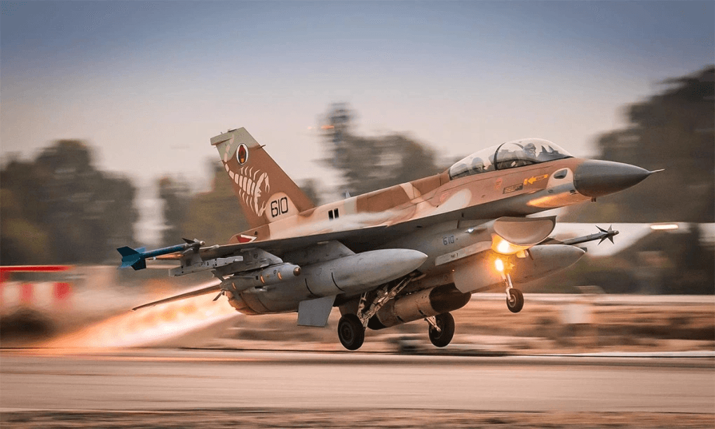Israel không kích Thủ đô Sanaa của Yemen