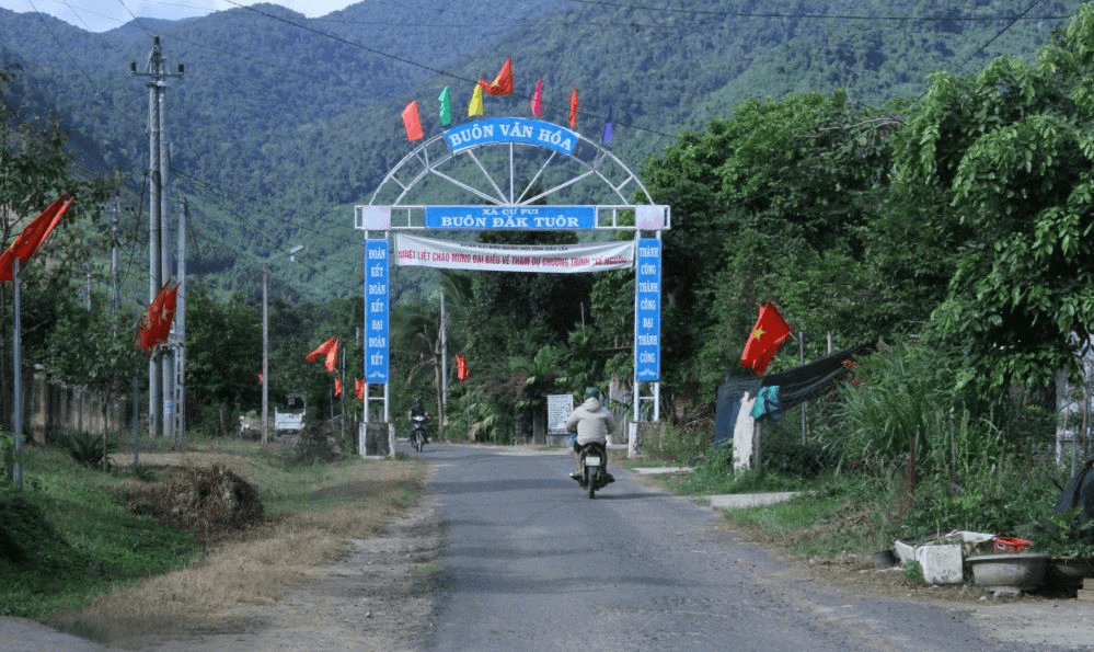 Đổi thay ở buôn Đắk Tuôr