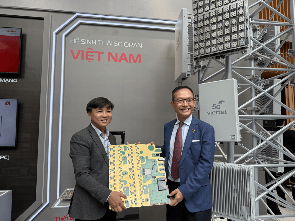 Kỹ sư Viettel với khát vọng tự chủ công nghệ