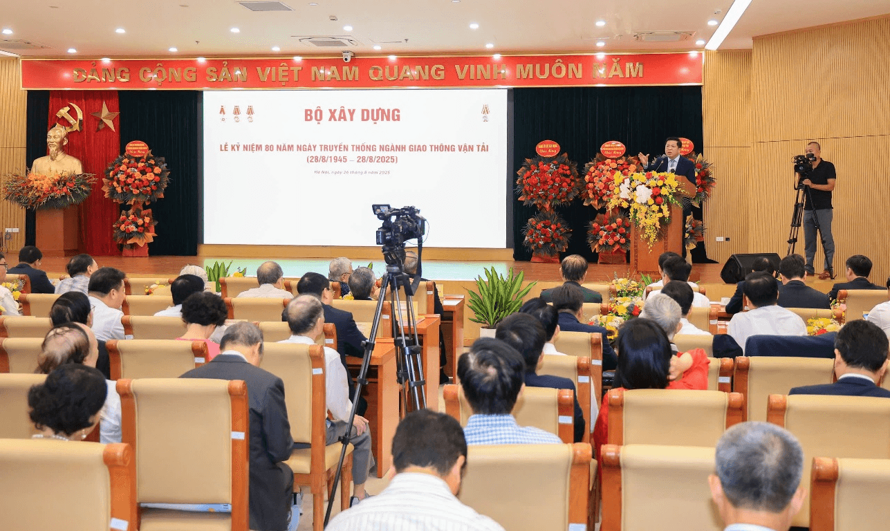 Mỗi công trình giao thông tạo hành lang kinh tế mới, cực tăng trưởng mới
