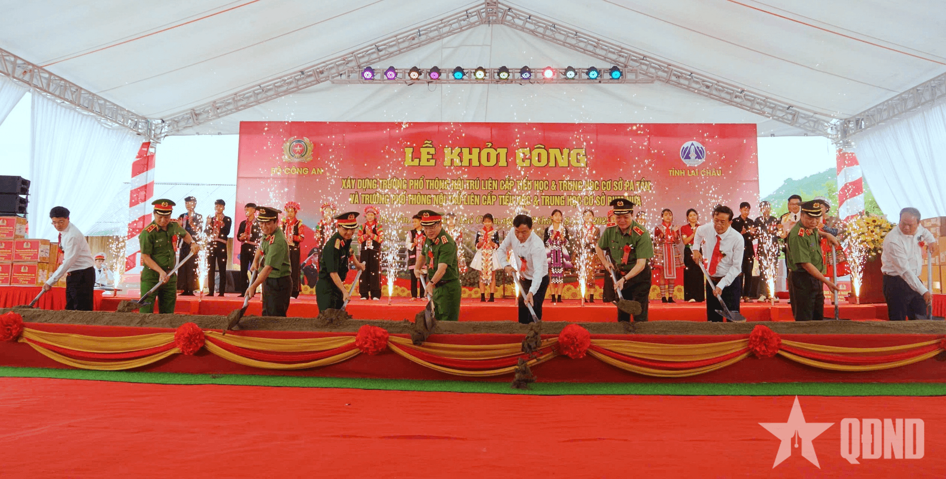 Lai Châu khởi công các dự án đầu tư xây dựng trường nội trú liên cấp