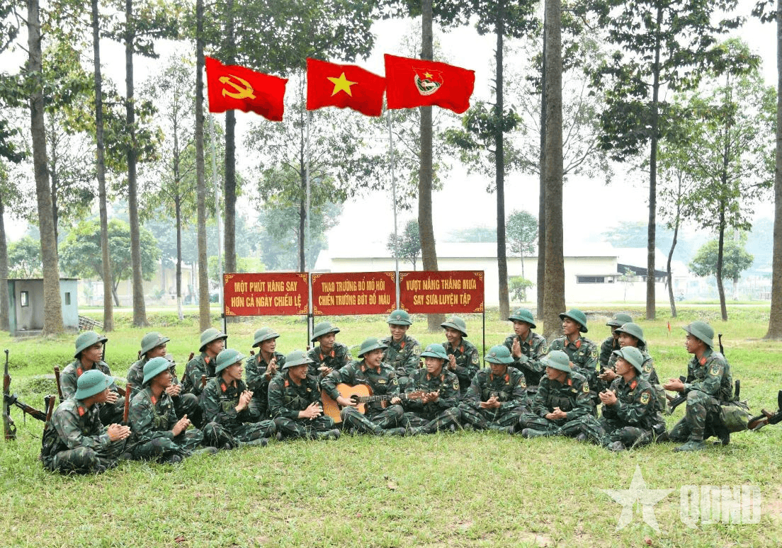 Xây dựng Sư đoàn 9 chính quy, tinh nhuệ, anh dũng, sáng tạo