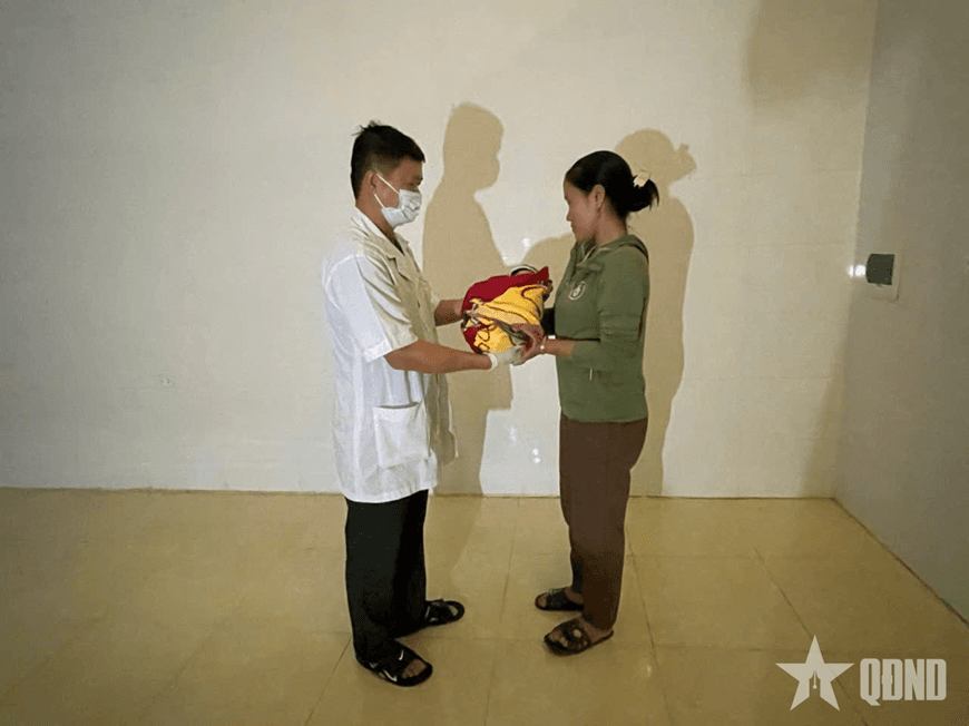 Nổ máy phát điện hỗ trợ sản phụ sinh con trong đêm mưa bão