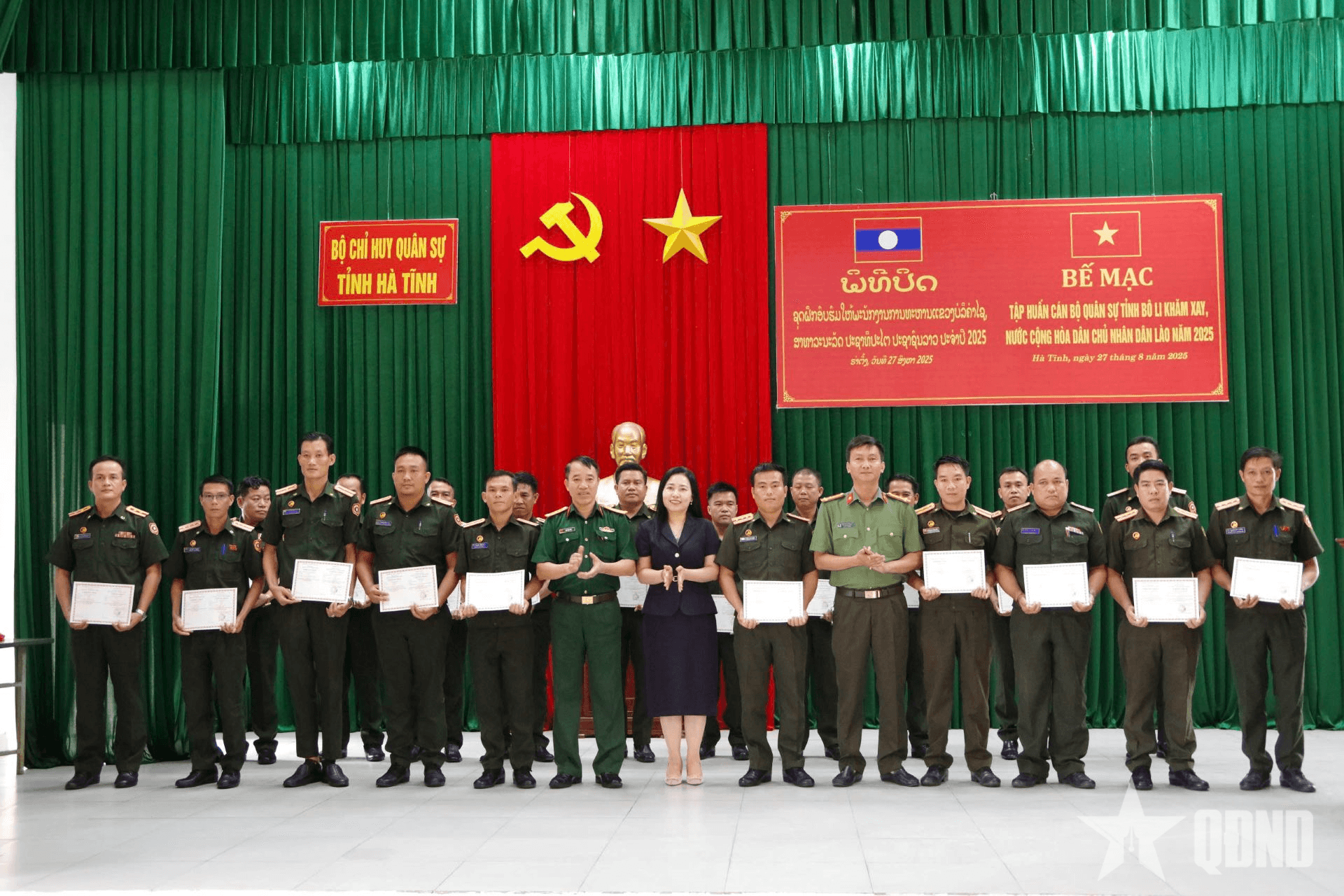 Hoàn thành khóa tập huấn quân sự cho cán bộ quân sự tỉnh Bolikhamxay (Lào) năm 2025