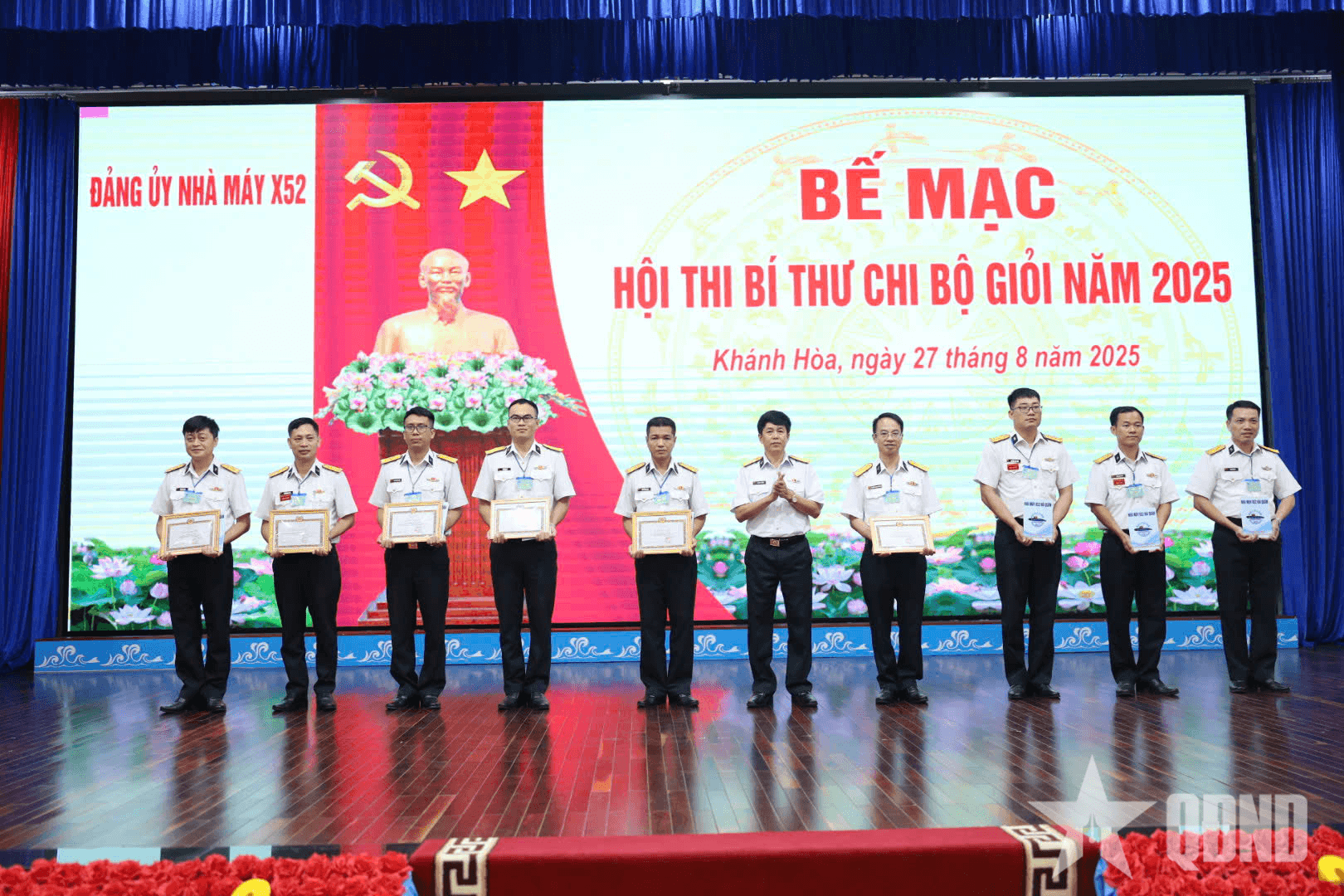 Nhà máy X52 tổ chức hội thi bí thư chi bộ giỏi