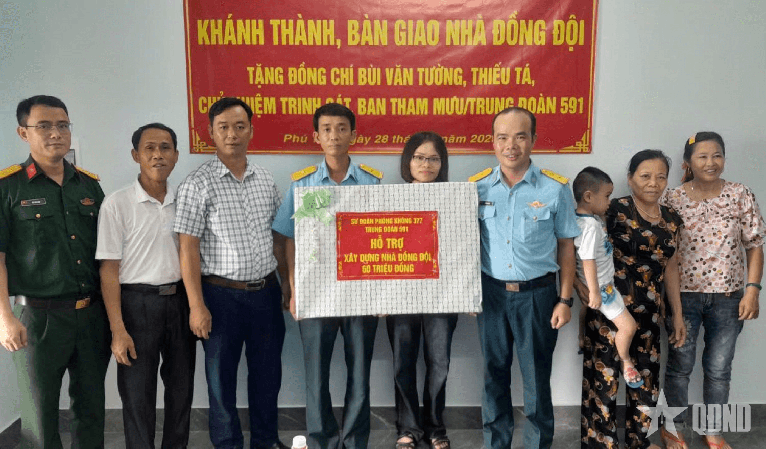 Trung đoàn 591 bàn giao hai “Nhà đồng đội”