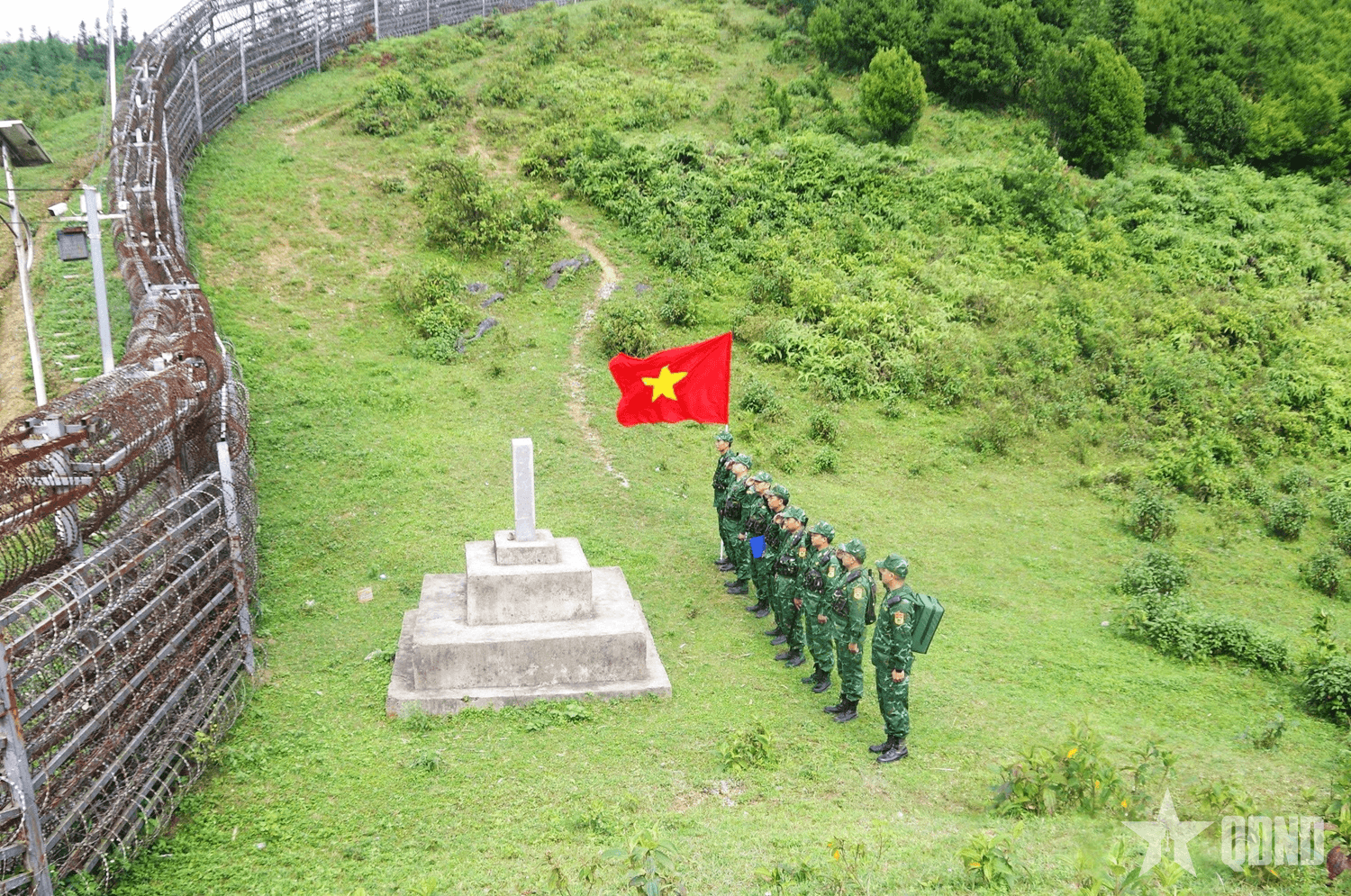 Tuyên Quang: Giữ vững biên cương, bình yên ngày hội non sông