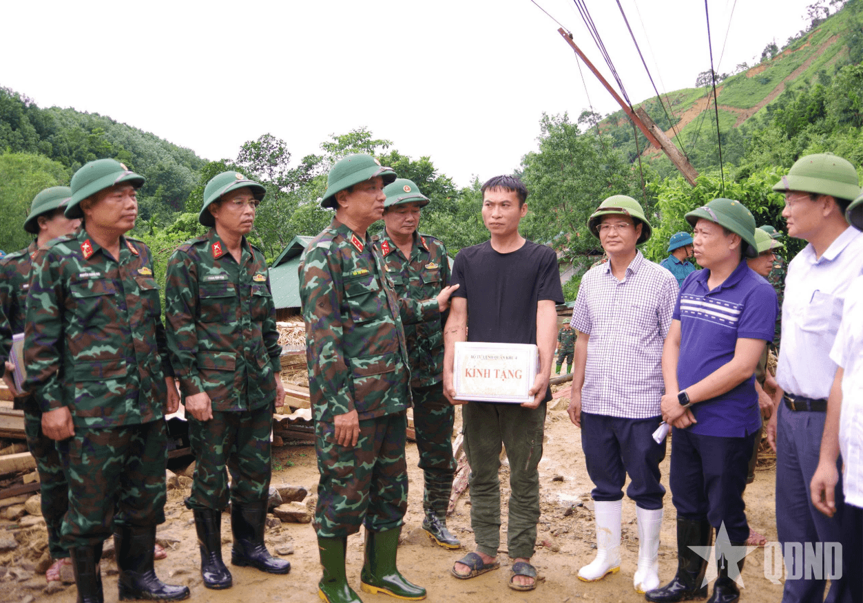 LLVT Quân khu 4 dồn sức ứng phó mưa bão