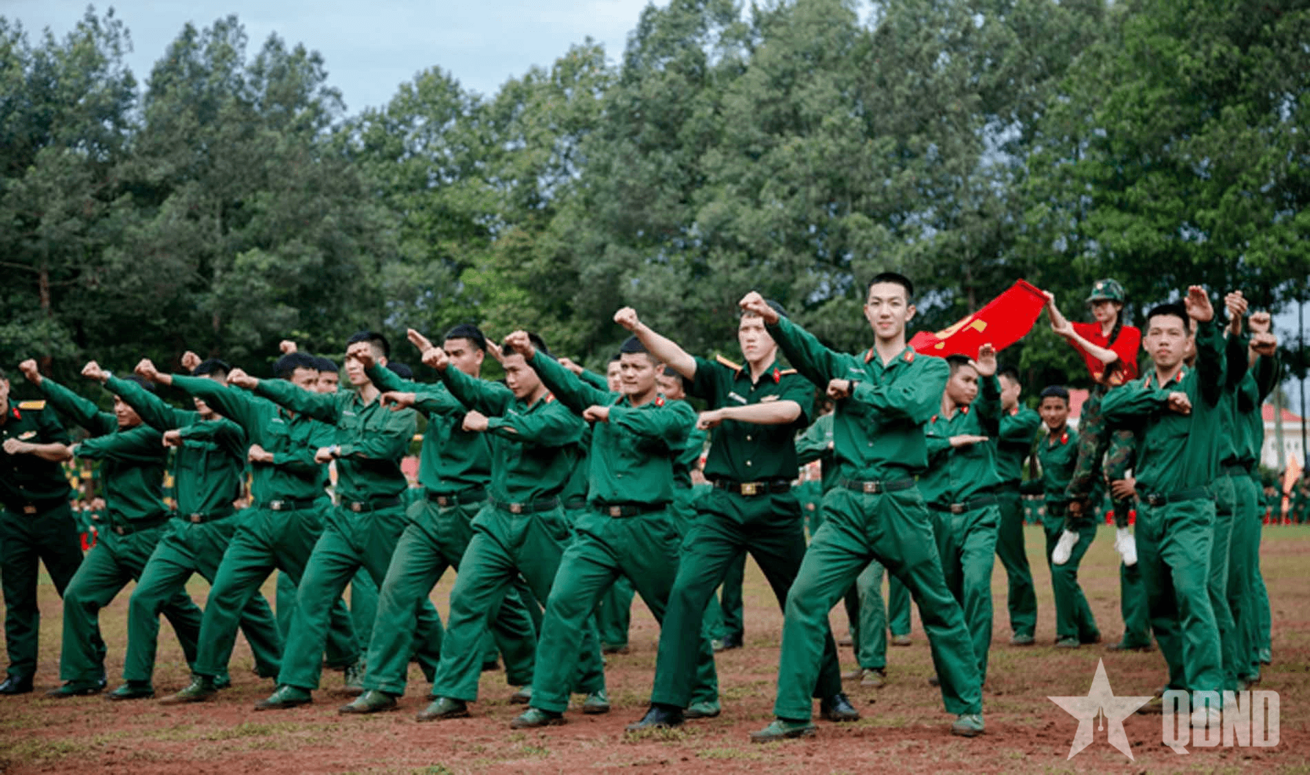 Sôi nổi thi đua ở Sư đoàn 302