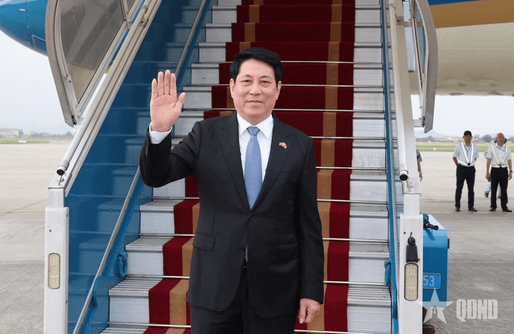 Chủ tịch nước Lương Cường lên đường dự Lễ kỷ niệm 80 năm Chiến thắng phát xít và làm việc tại Trung Quốc