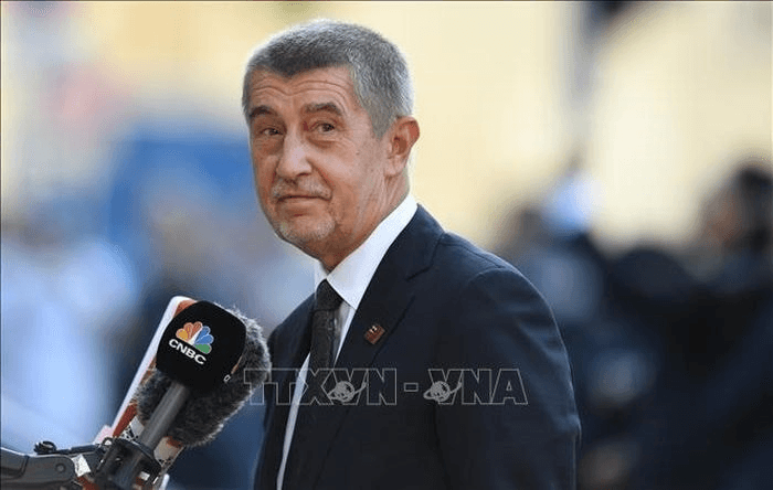 Cựu Thủ tướng CH Séc Andrej Babis bị tấn công trong lúc vận động tranh cử