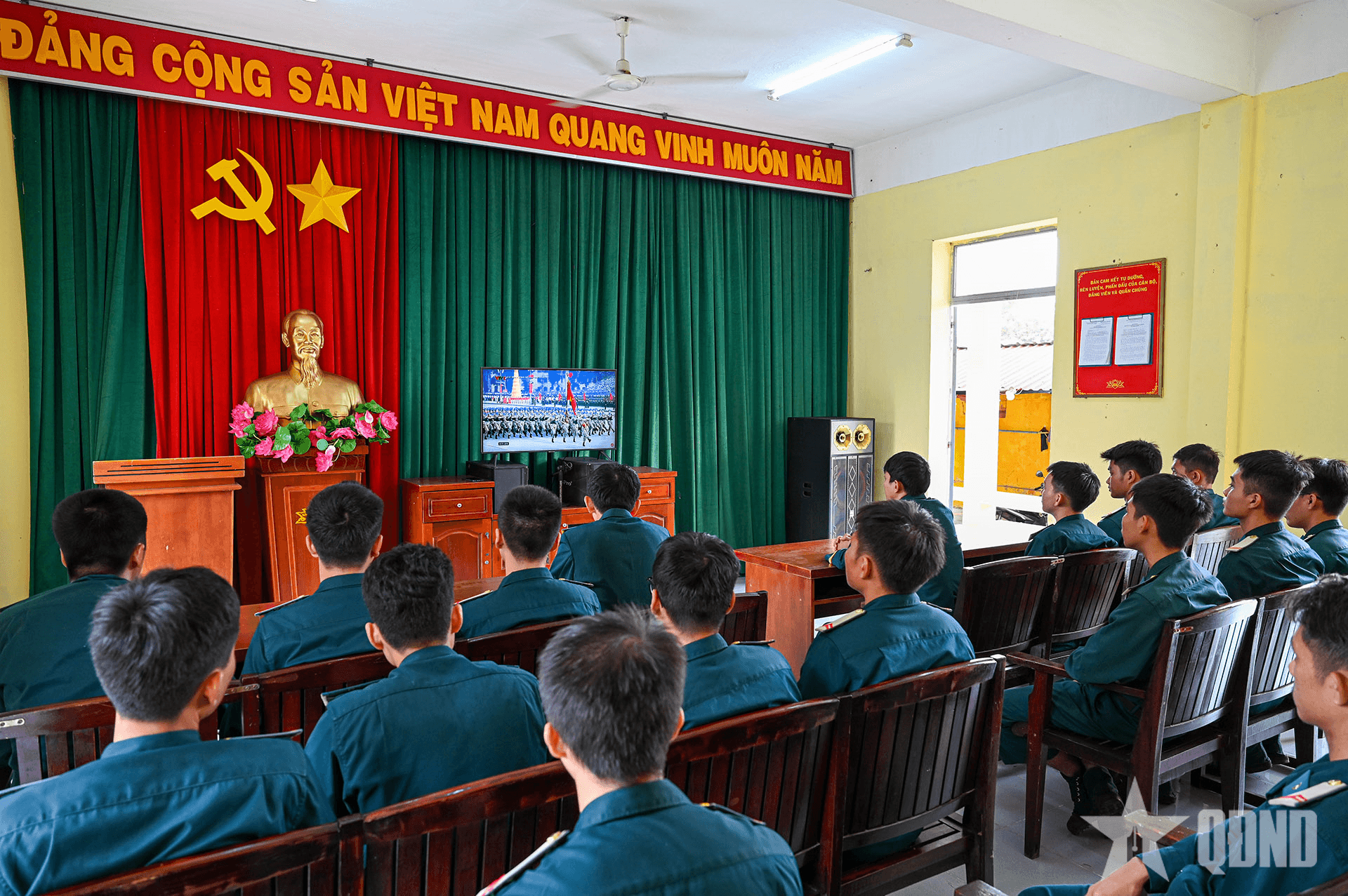 Vui Tết Độc lập, sẵn sàng chiến đấu cao tại Tiểu đoàn Căn cứ Sân bay Tân Sơn Nhất