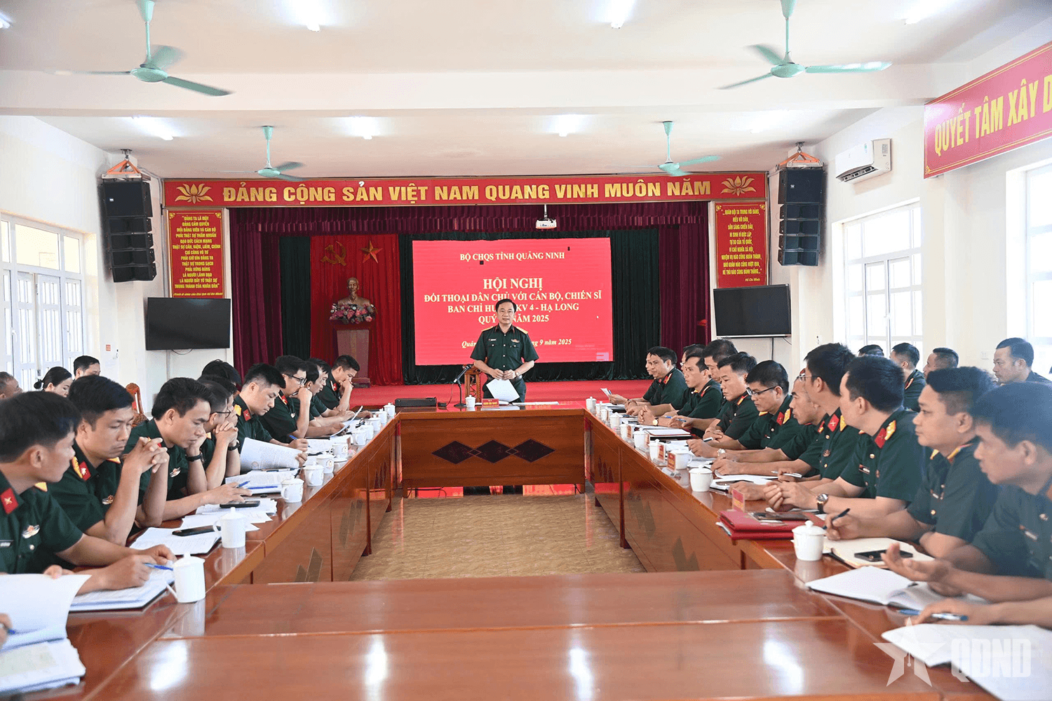 Bộ CHQS tỉnh Quảng Ninh đối thoại dân chủ tại Ban Chỉ huy phòng thủ khu vực 4 - Hạ Long