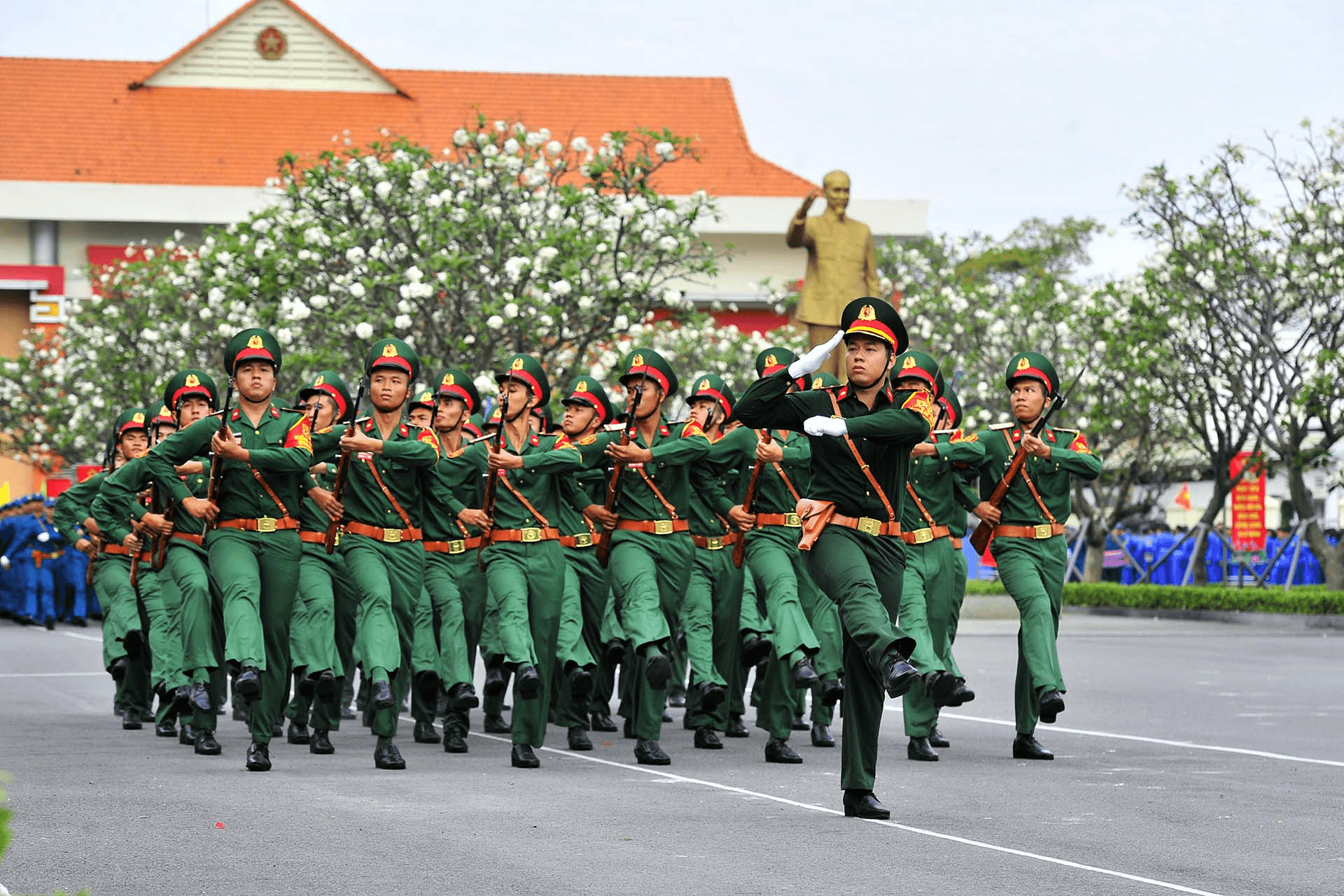 Bản hùng ca vang mãi
