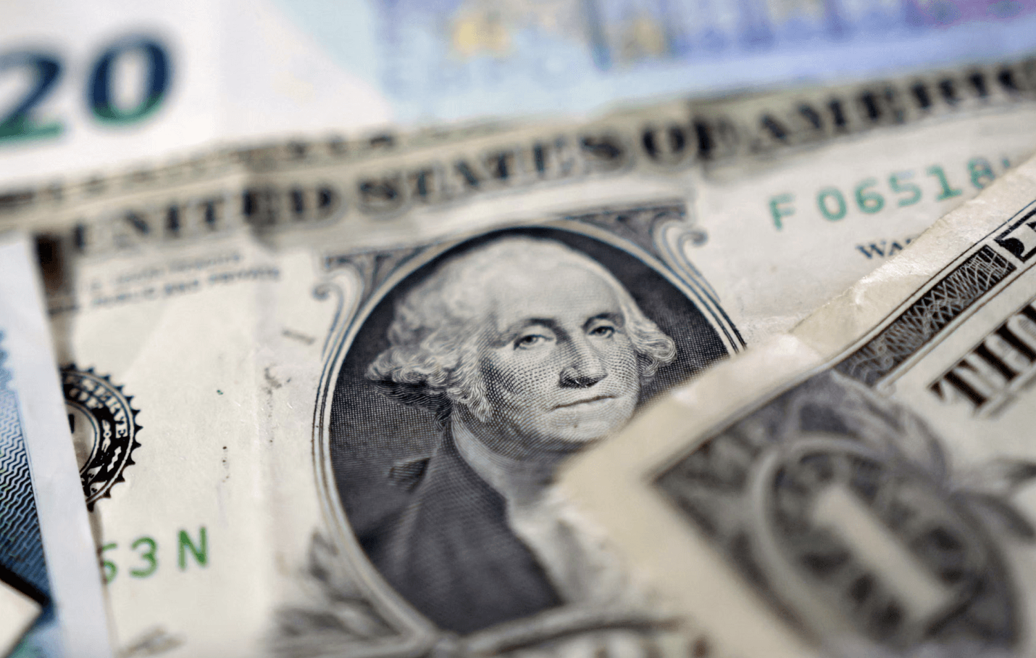 Tỷ giá USD hôm nay (6-9): Đồng USD giảm mạnh