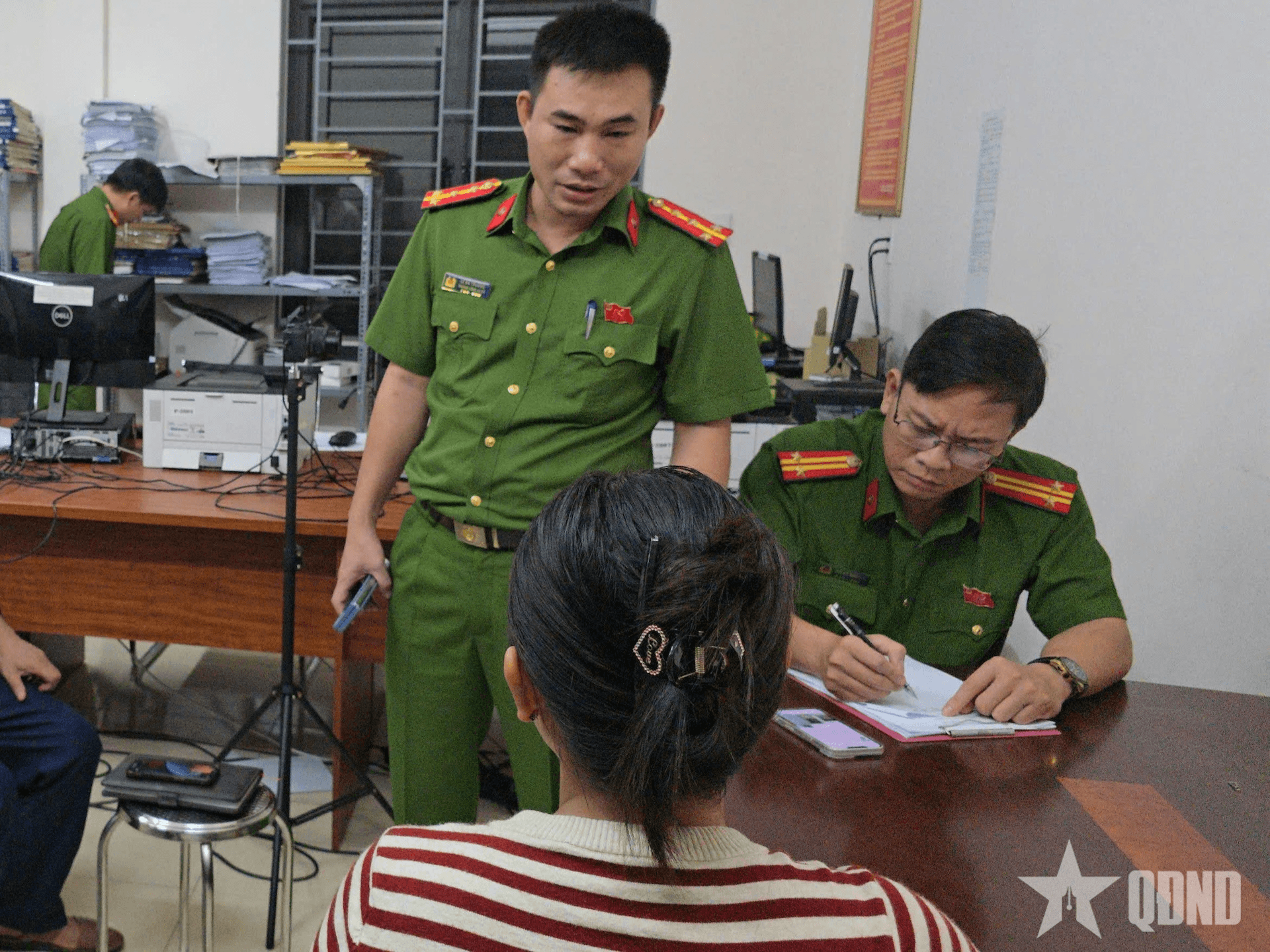 Ngành điện cam kết công khai, minh bạch trong xác minh hóa đơn điện