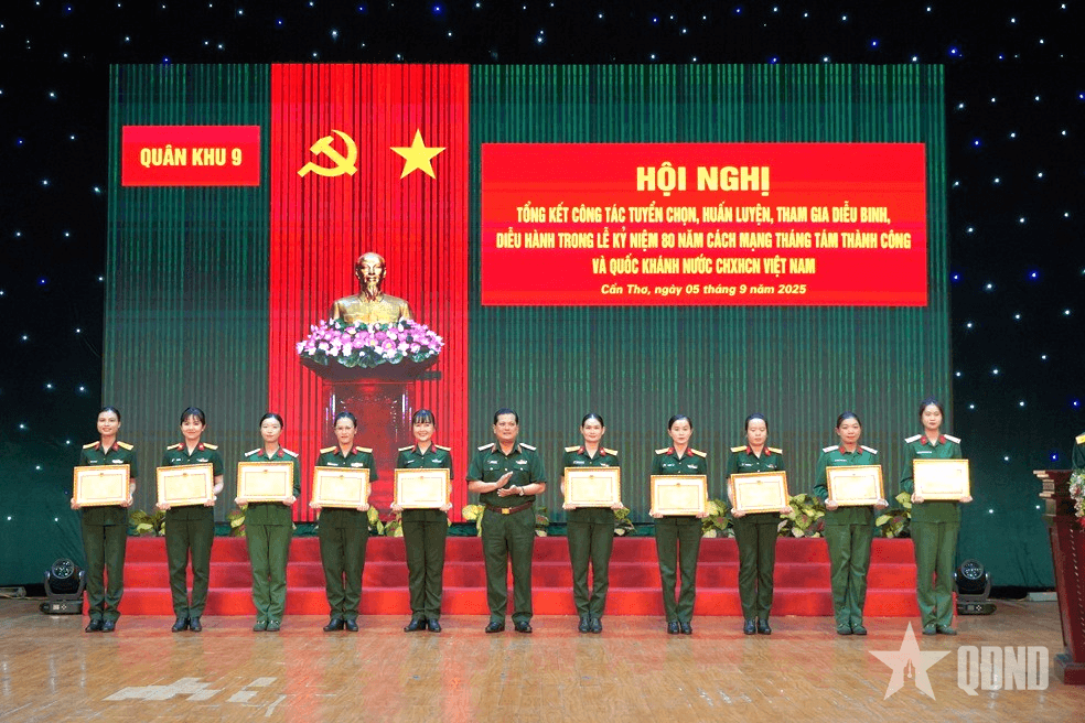 Quân khu 9: Tổng kết công tác tham gia diễu binh, diễu hành A80