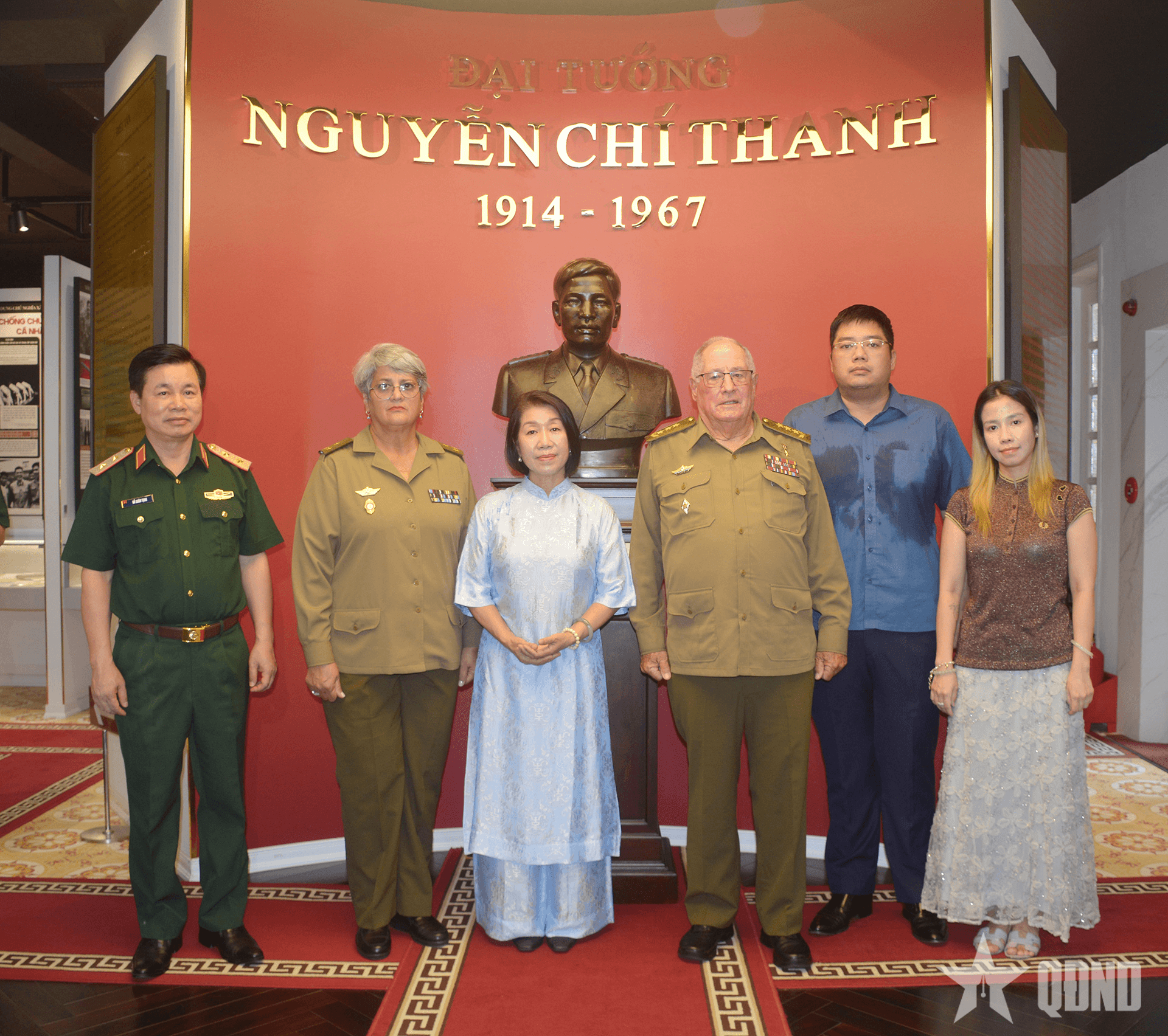 Bộ trưởng Bộ các Lực lượng vũ trang cách mạng Cuba đến thăm Bảo tàng Đại tướng Nguyễn Chí Thanh