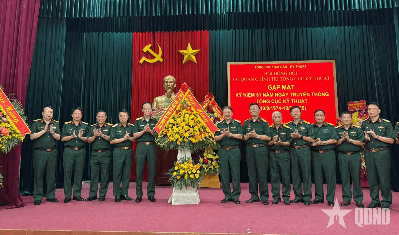 Gặp mặt kỷ niệm 51 năm ngày truyền thống ngành Kỹ thuật Quân đội