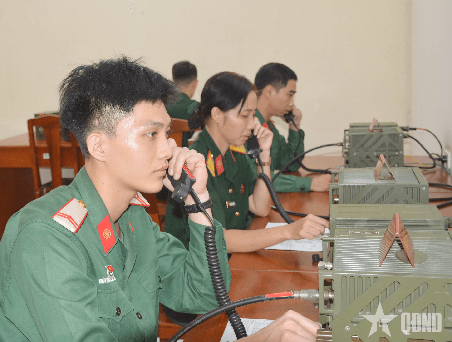 Lữ đoàn Thông tin 23 (Quân khu 7) xây dựng tổ, trạm thông tin vững mạnh chuyên sâu