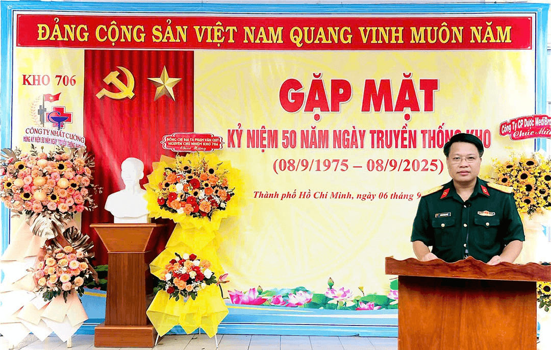 Kho 706 (Cục Quân y) tổ chức gặp mặt truyền thống nhân dịp kỷ niệm 50 năm