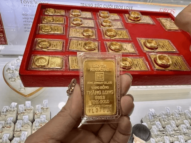 Giá vàng hôm nay (7-9): Vàng miếng leo dốc cao