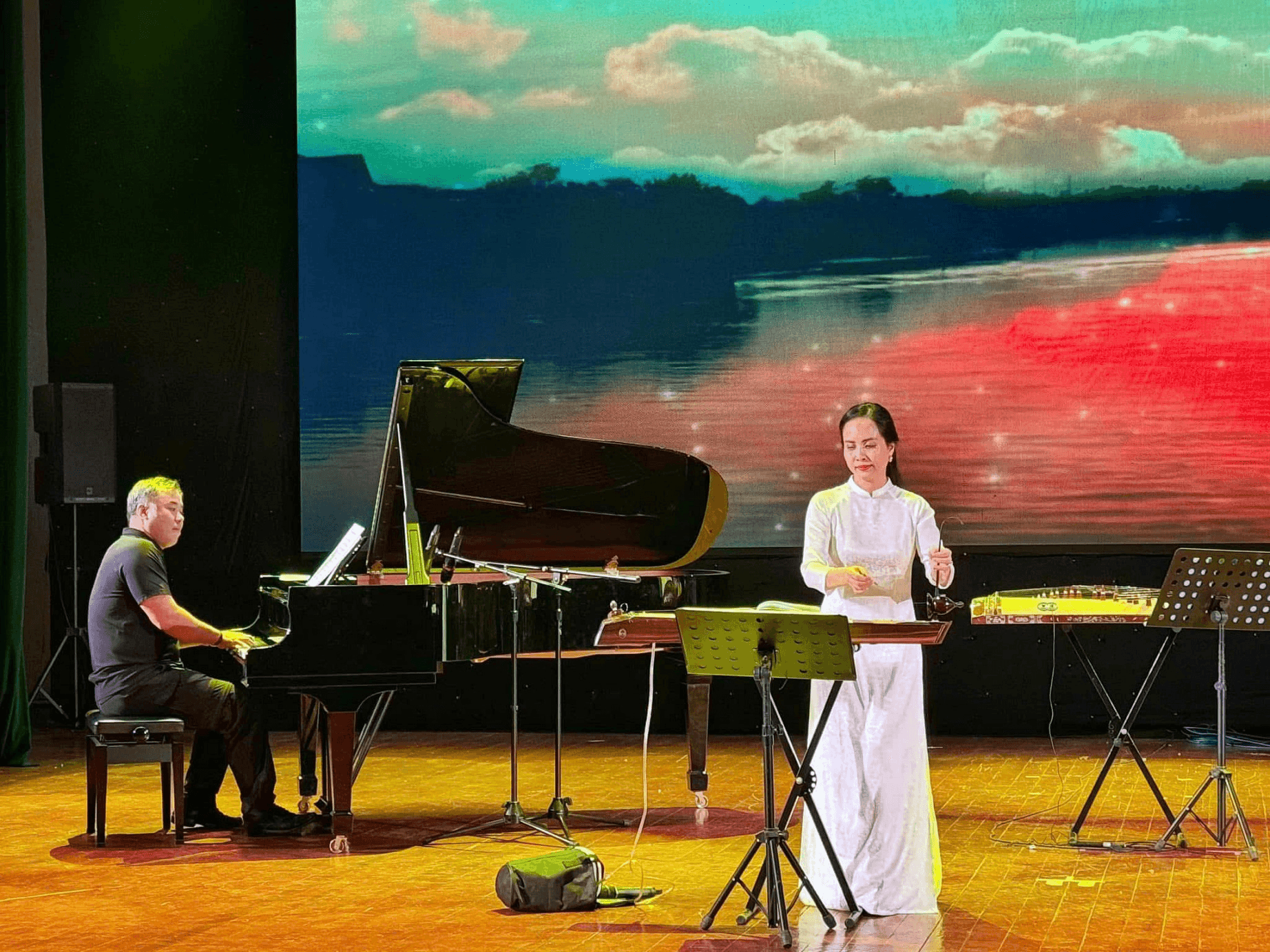 Trung tá, Nghệ sĩ Ưu tú Nguyễn Thị Thủy, Trường Đại học Văn hóa Nghệ thuật Quân đội: Gửi tiếng lòng qua cây đàn bầu