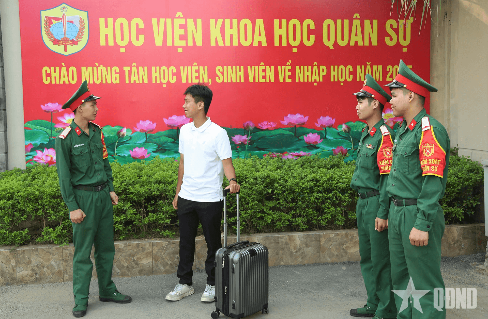 Học viện Khoa học Quân sự tiếp nhận học viên mới