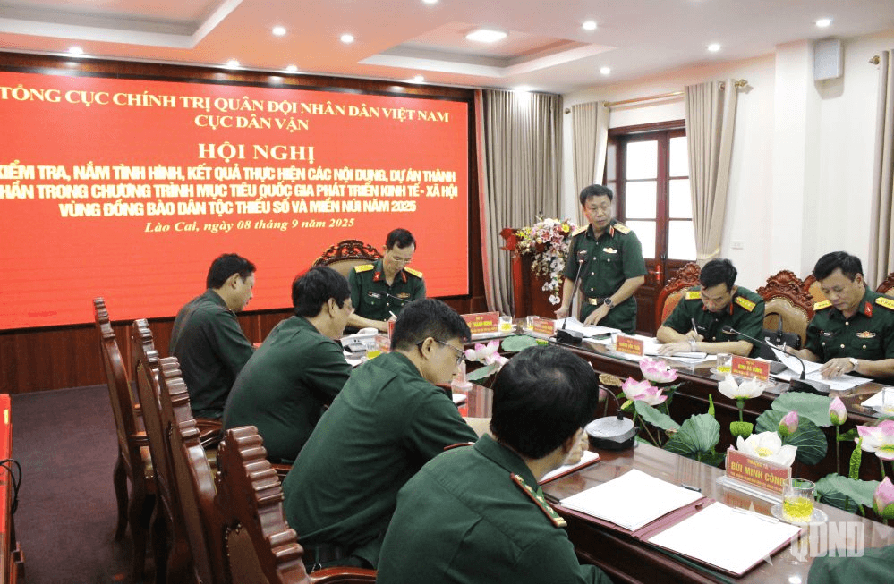 Cục Dân vận kiểm tra hoạt động công tác dân vận tại Bộ CHQS tỉnh Lào Cai