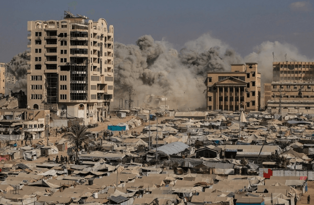 Căng thẳng tại Trung Đông: Israel tiếp tục không kích nhiều thành phố của Syria