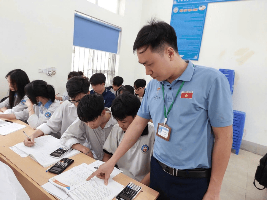 Thầy cô luôn là người truyền lửa cho học trò