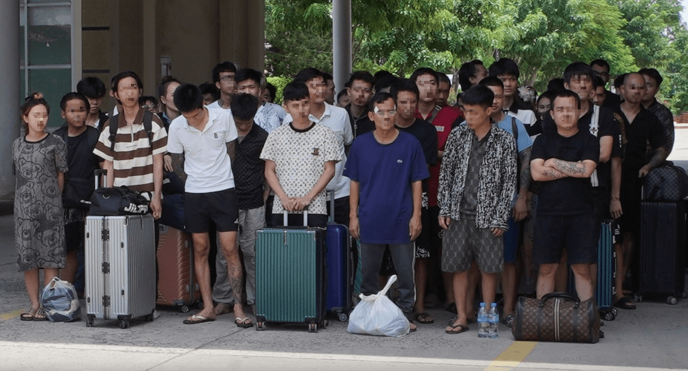 Tây Ninh: Tiếp nhận 79 công dân Việt Nam do Campuchia trao trả