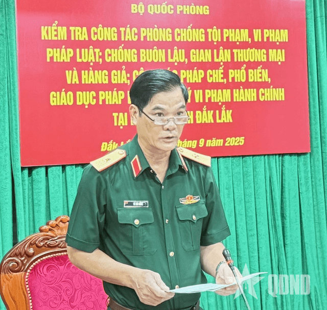 Bộ Quốc phòng kiểm tra công tác tuyên truyền và thực thi pháp luật tại Bộ CHQS tỉnh Đắk Lắk