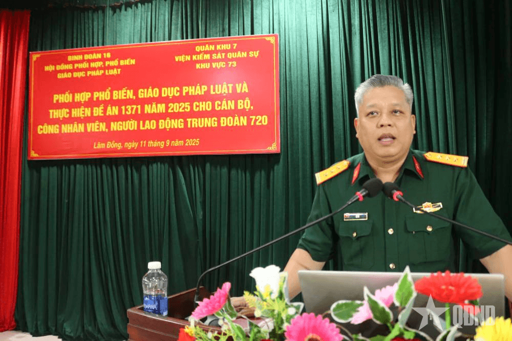 Binh đoàn 16: Phổ biến giáo dục pháp luật tại Trung đoàn 720