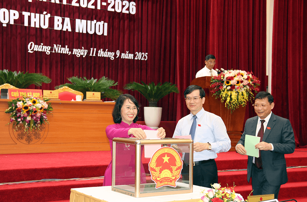 Ông Nguyễn Đức Thành được bầu làm Phó chủ tịch HĐND tỉnh Quảng Ninh