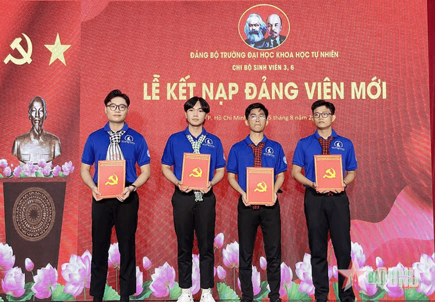Phát triển Đảng trong sinh viên