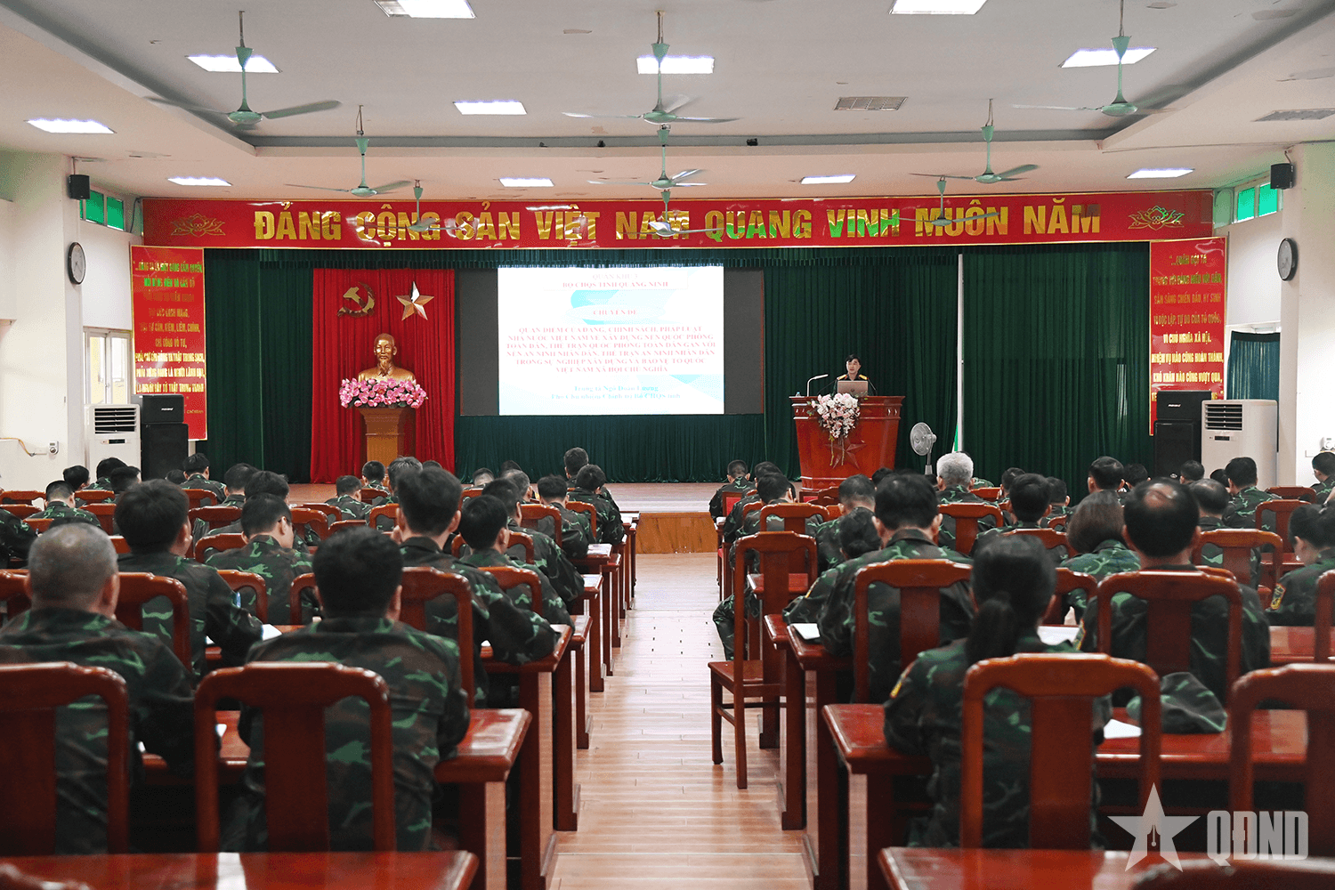 Quảng Ninh: Bồi dưỡng kiến thức Quốc phòng-An ninh đối tượng 3, khóa 1 năm 2025