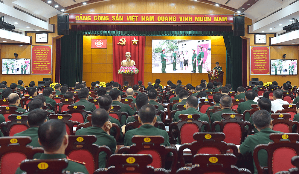 Tỏa sáng hình ảnh Bộ đội Cụ Hồ trong lòng nhân dân
