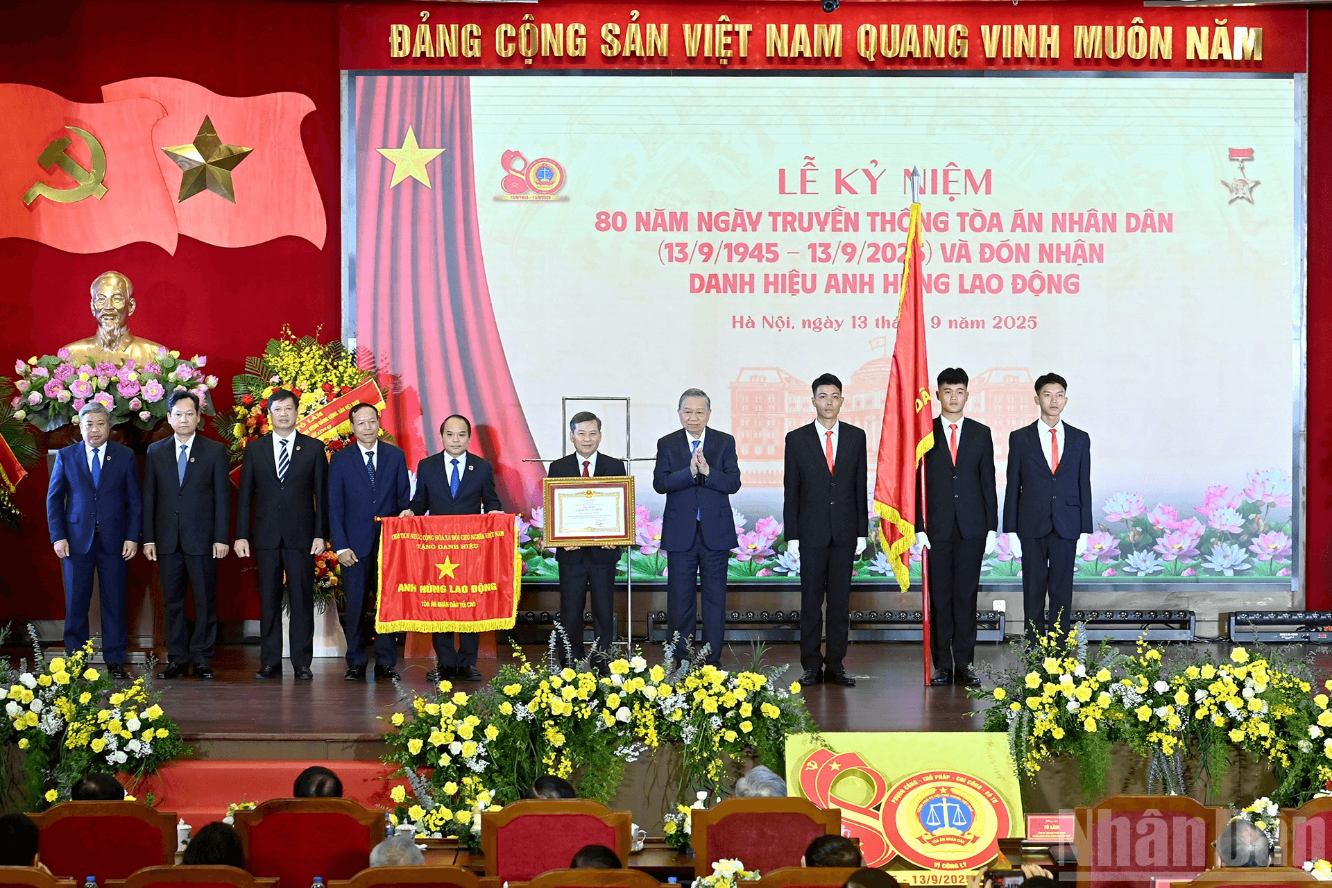 Tổng Bí thư Tô Lâm: Ngành Tòa án phải không ngừng phấn đấu để mọi phán quyết đều “thấu tình, đạt lý"