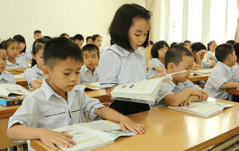 Phổ cập trung học phổ thông - bước tiến lớn trong giáo dục