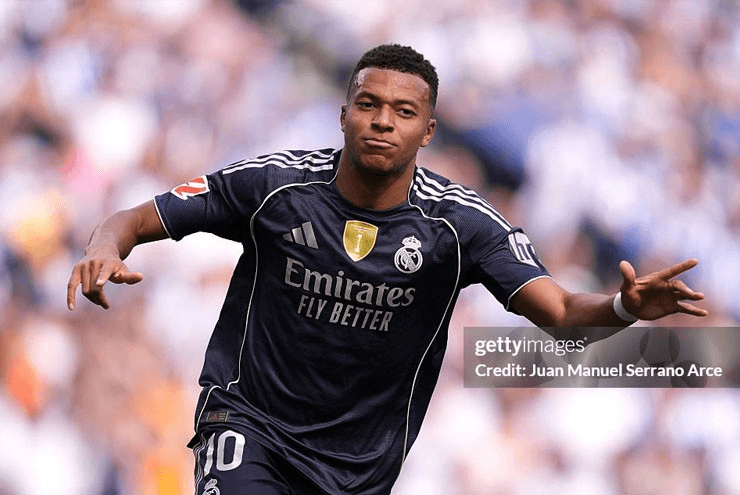 Tin thể thao (14-9), Chơi thiếu người, Real Madrid vẫn đánh bại Real Sociedad