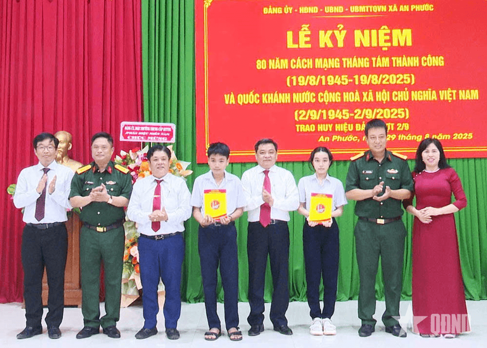 Nghĩa tình của bộ đội Pháo binh