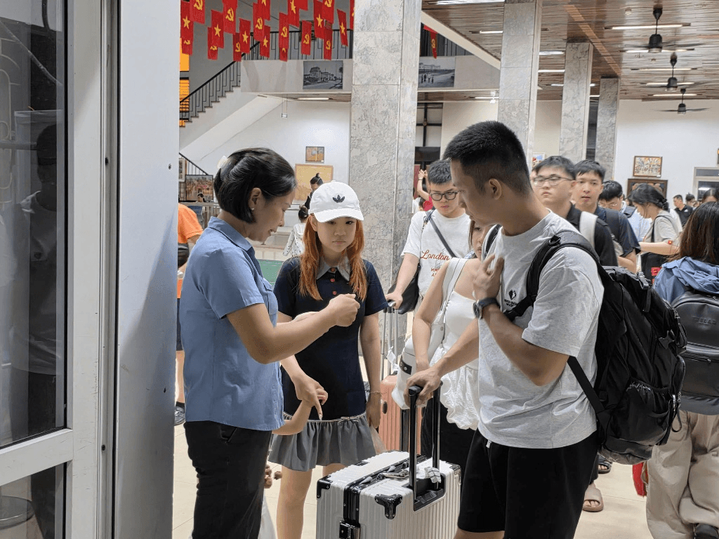 Ngành đường sắt bắt đầu bán vé tàu dịp Tết Nguyên đán 2026
