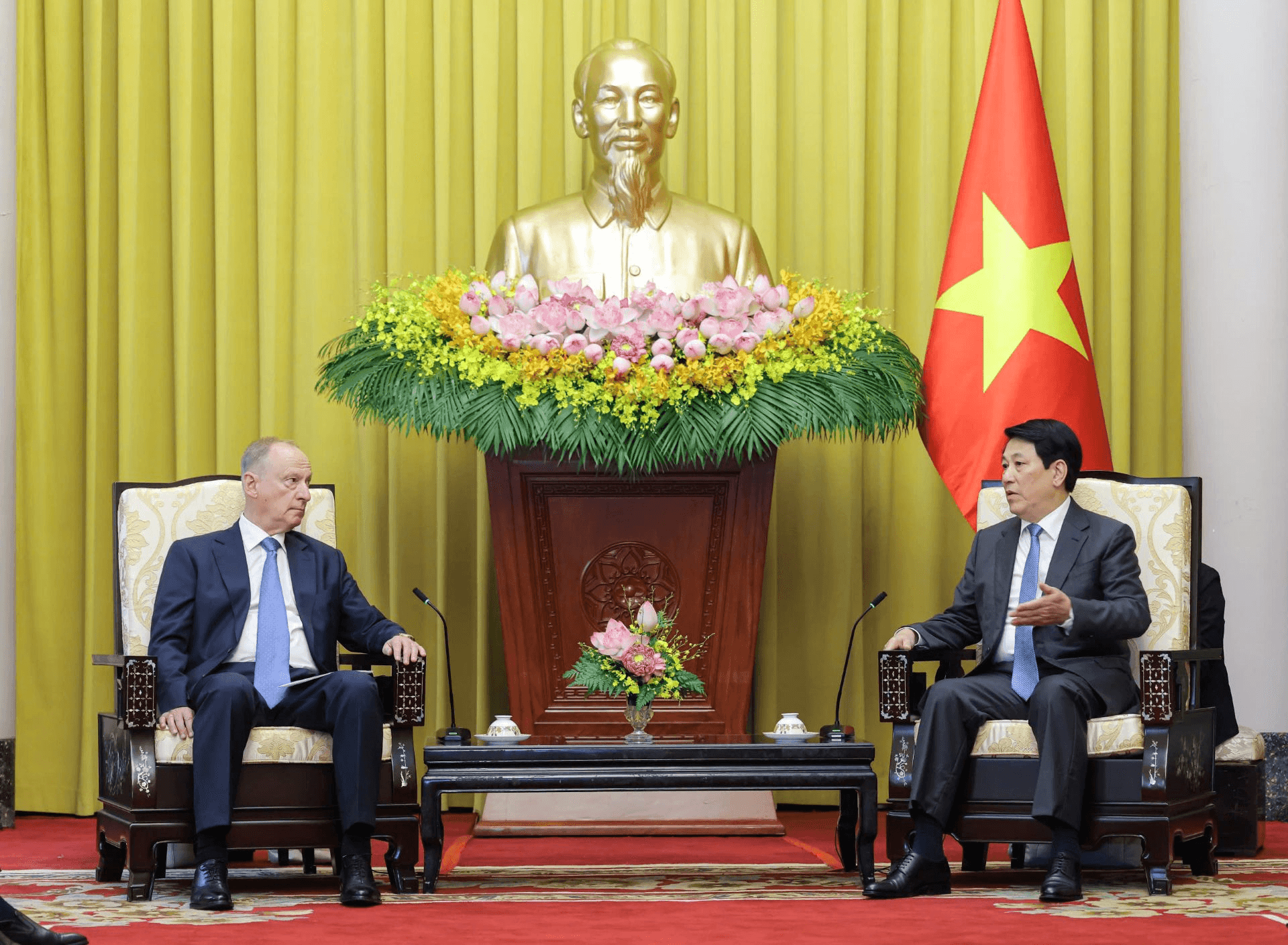 Chủ tịch nước Lương Cường tiếp Trợ lý Tổng thống, Chủ tịch Hội đồng Biển Liên bang Nga