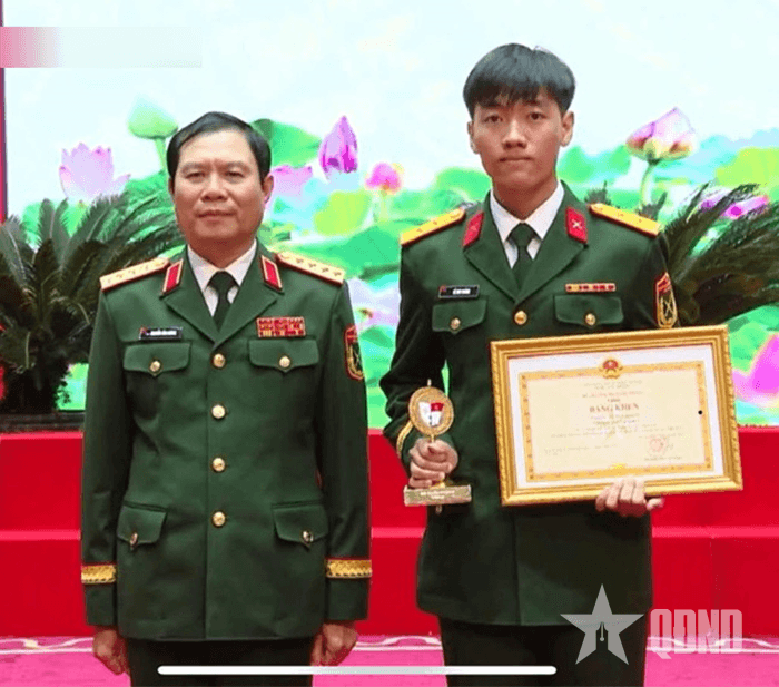 Trung úy Lê Huy Hoàng: Ước mơ tiếp nối truyền thống gia đình, trở thành Bộ đội Cụ Hồ
