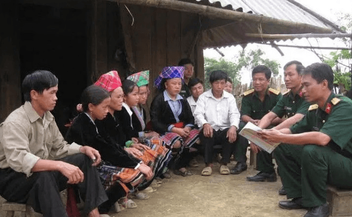 Mục tiêu và đối tượng của nội dung phổ biến, giáo dục pháp luật và tuyên truyền, vận động đồng bào dân tộc thiểu số?