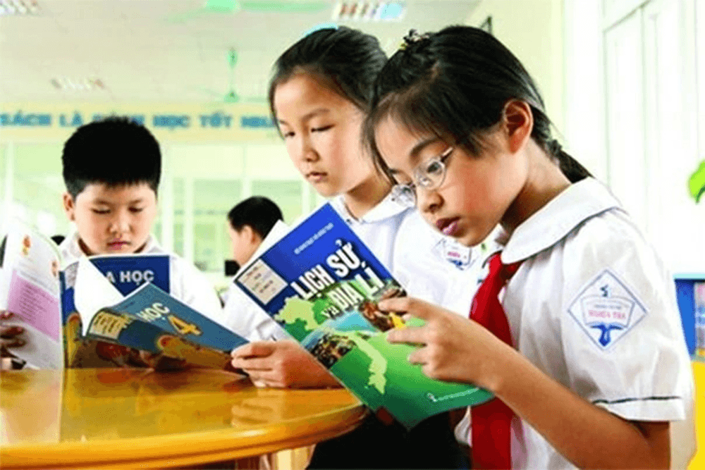 Để không còn gánh nặng học phí, sách vở cho phụ huynh