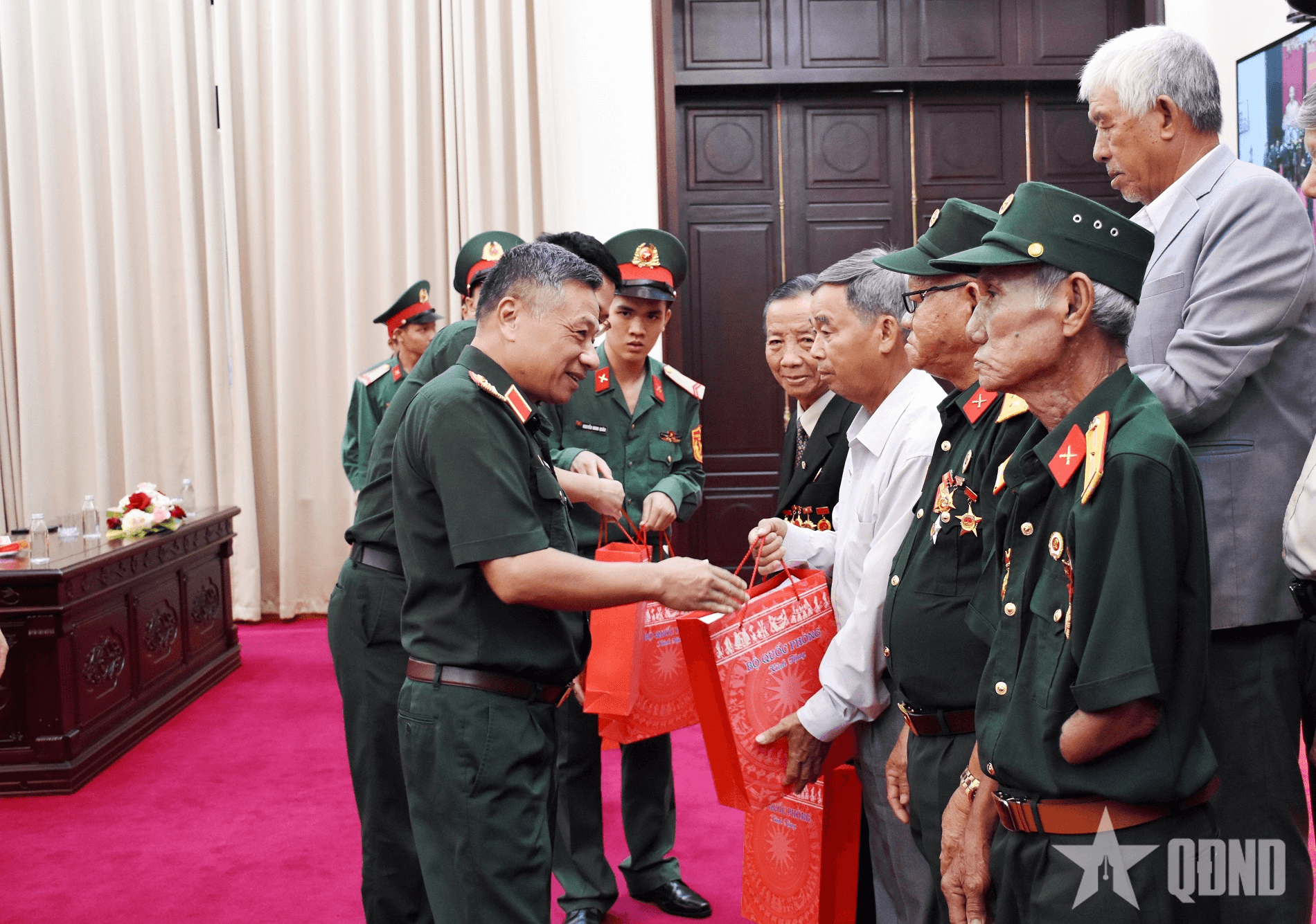 TP Huế chăm lo chu đáo cho gần 80.000 người có công