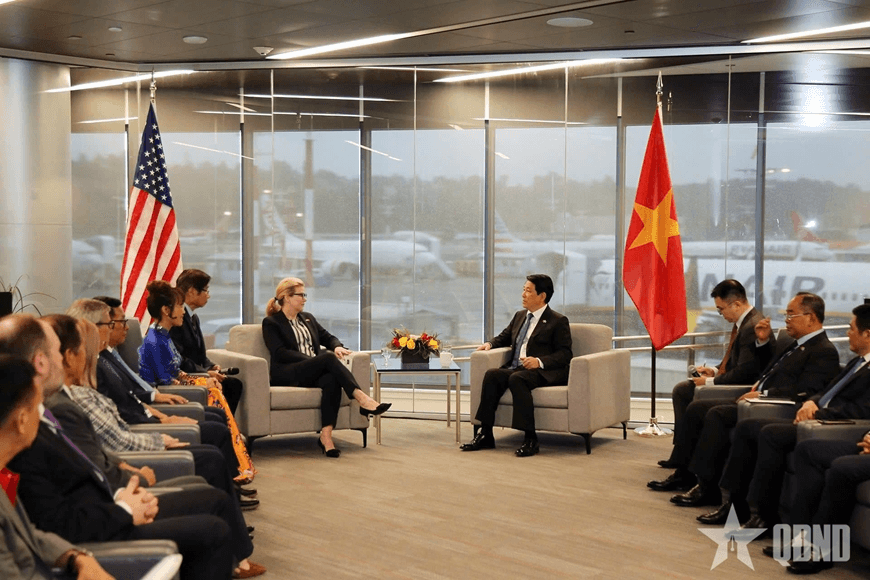 Chủ tịch nước Lương Cường tiếp lãnh đạo Tập đoàn Boeing