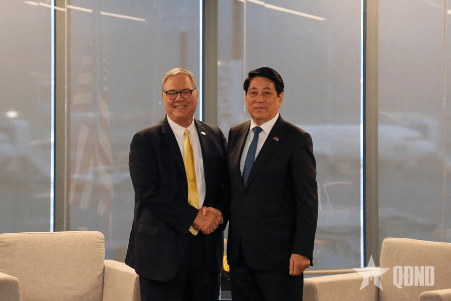 Chủ tịch nước Lương Cường tiếp Phó thống đốc bang Washington